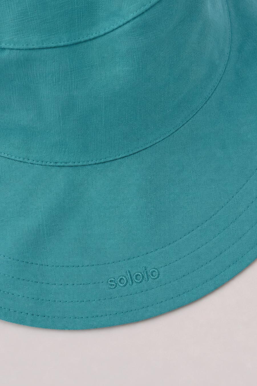 Linen Cap Opulence