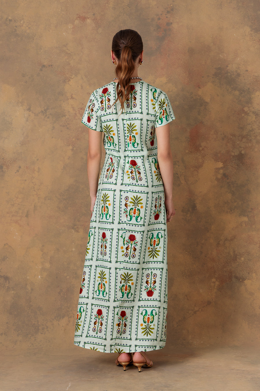 Vestido de lino verde claro para mujer silvan