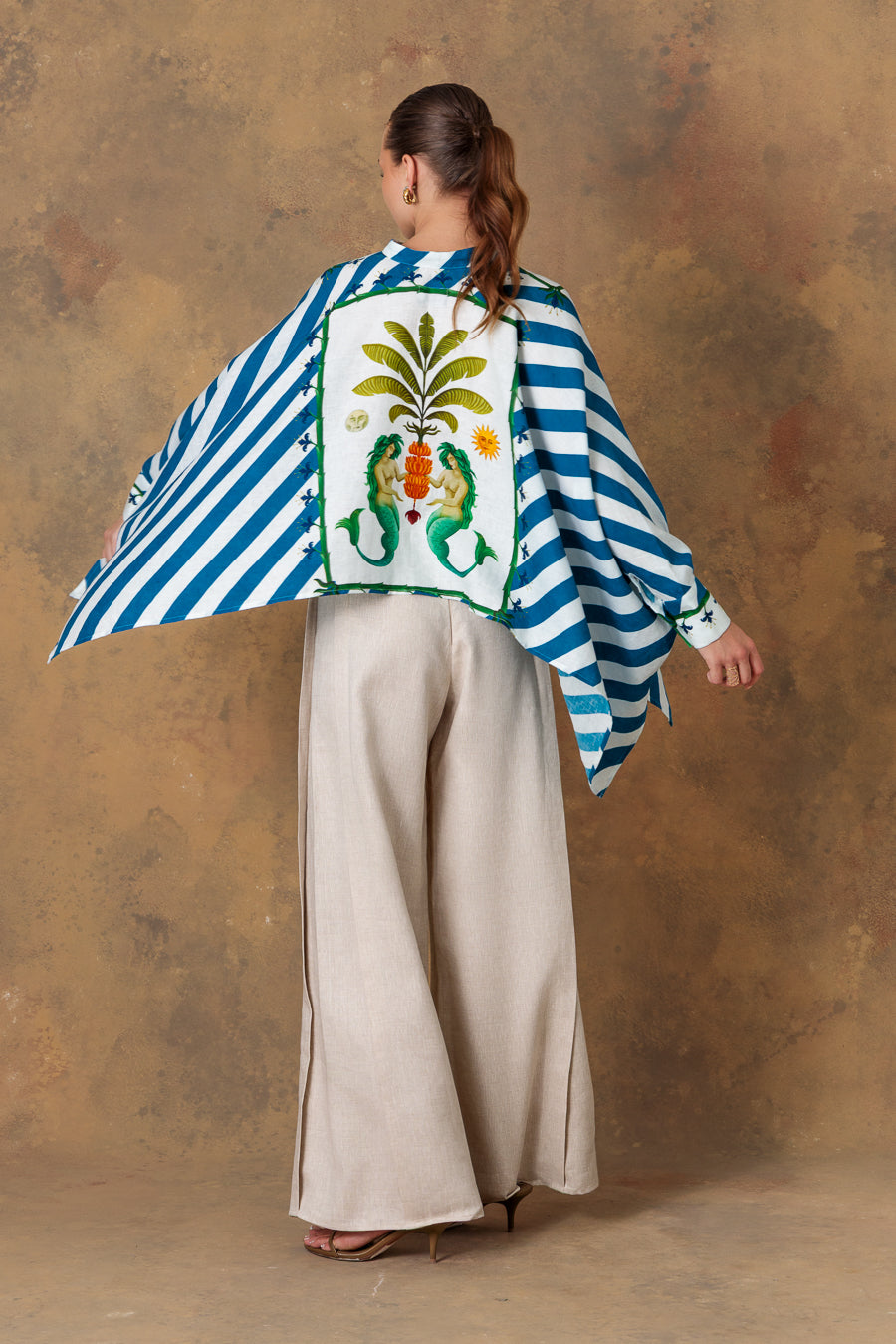 Blusa de lino rayas azules para mujer nerida