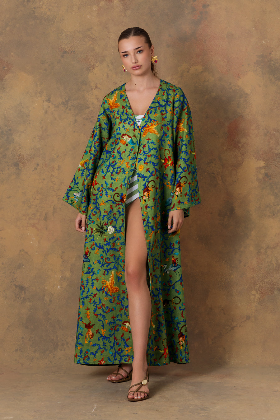 Kimono en lino verde para mujer delphos