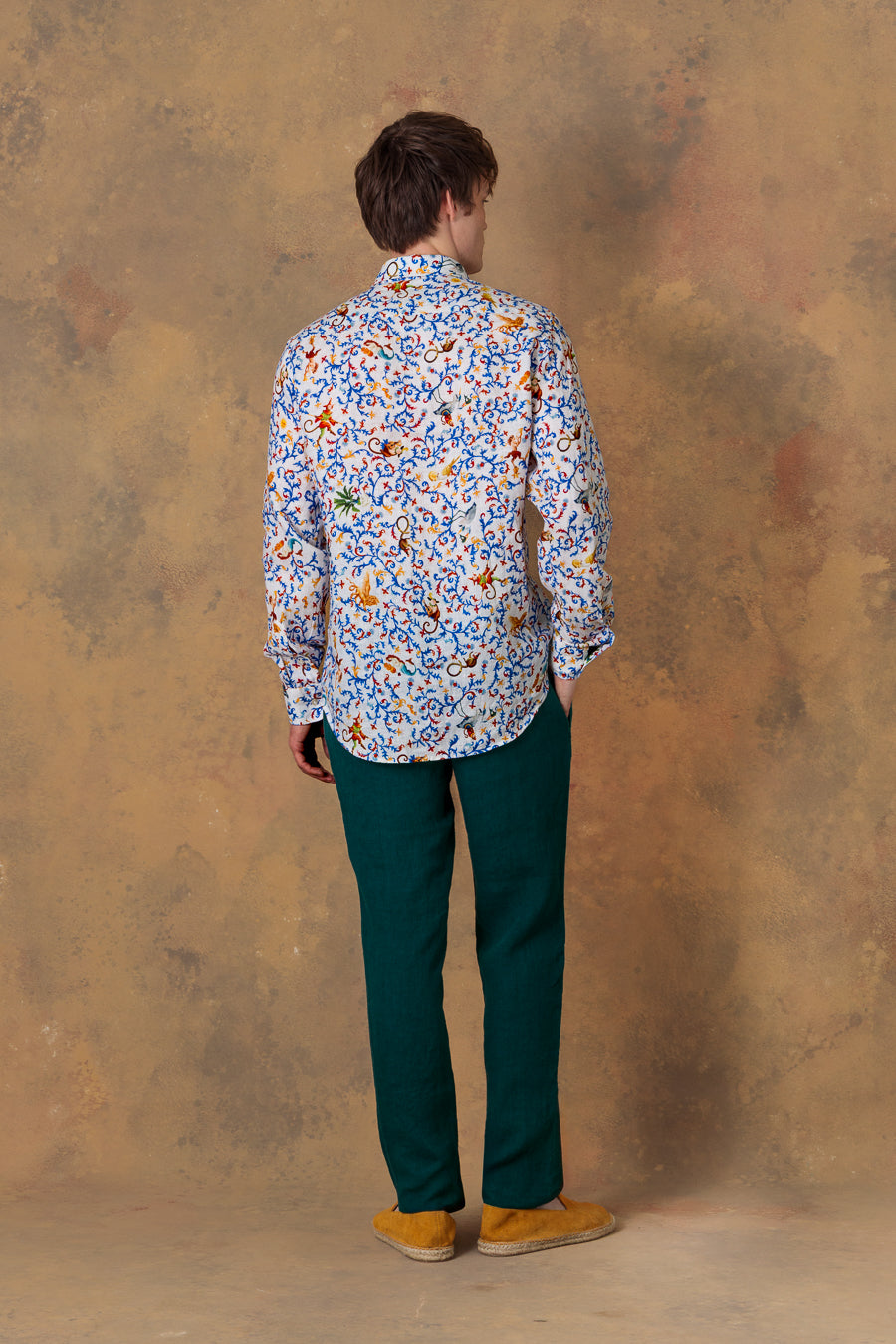 Camisa de lino blanca para hombre delphos