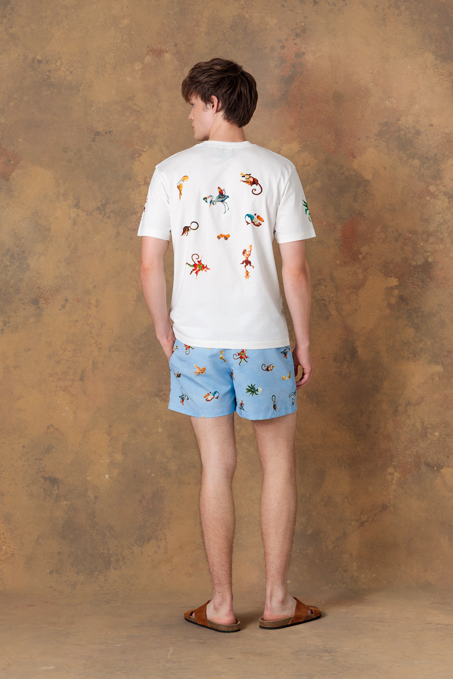 camiseta de algodón blanca para hombre panteon