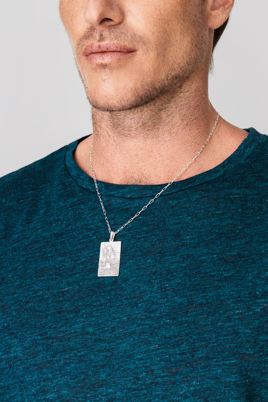 camiseta lino para hombre marino
