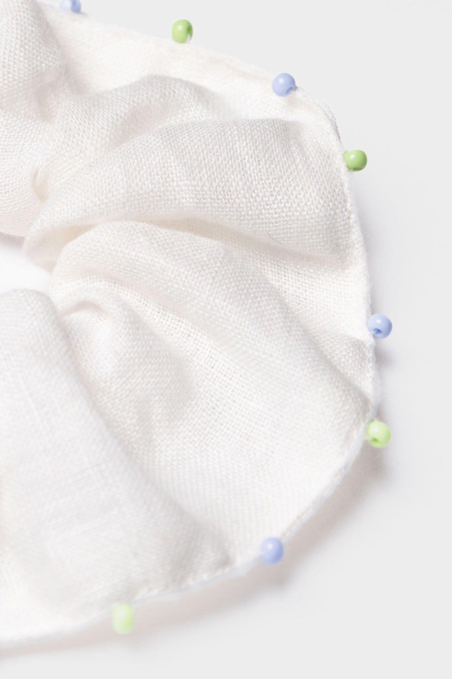 monochrome-scrunchies-basic-linen-pd-web