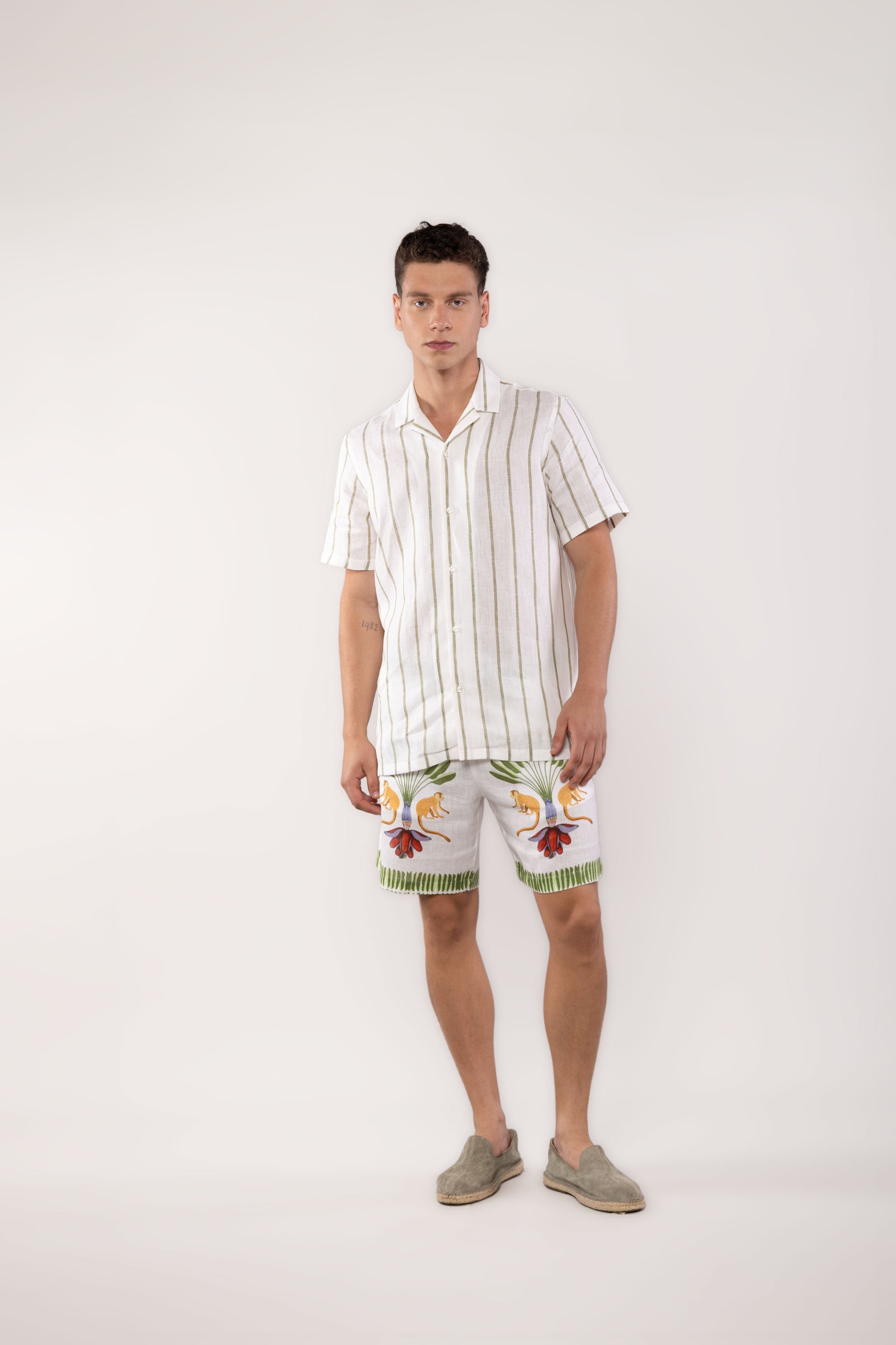 men’s linen shirt striped white