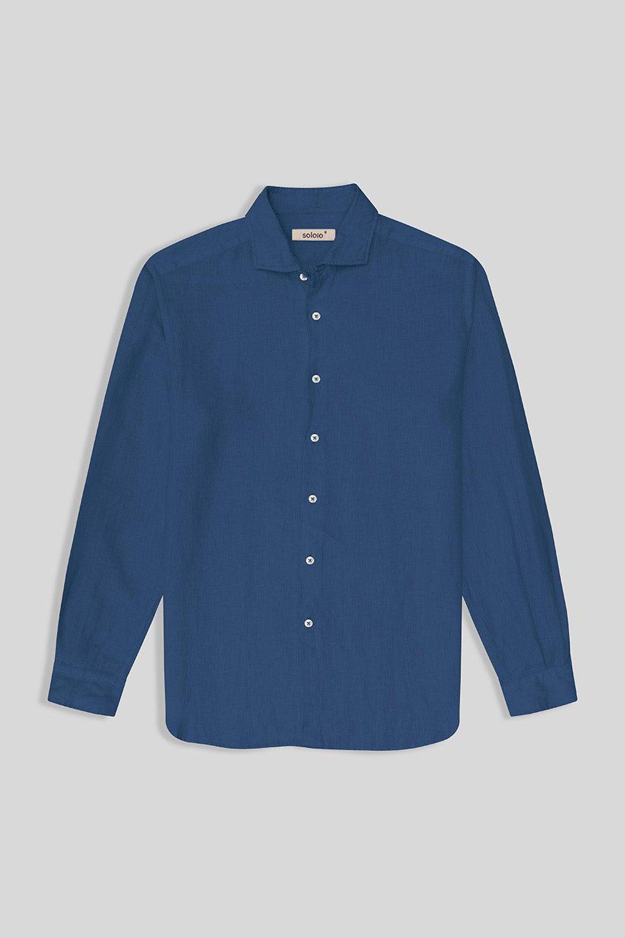 camisa básica de lino azul