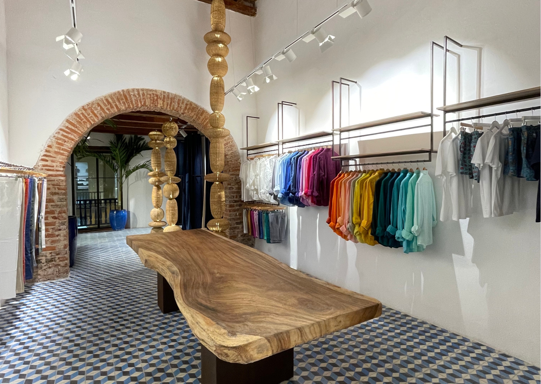 unique and luxury shopping in cartagena