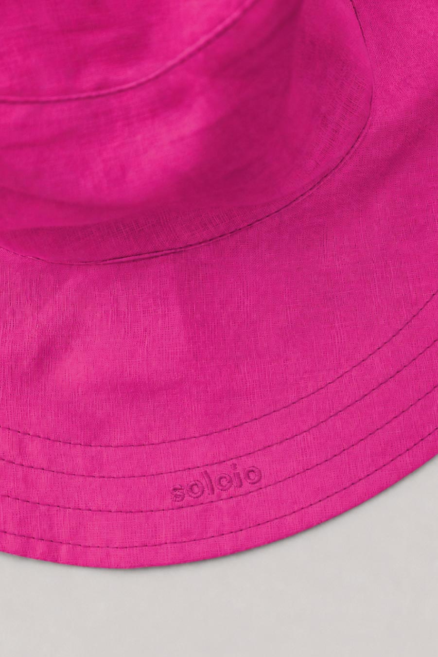 Linen Cap Opulence