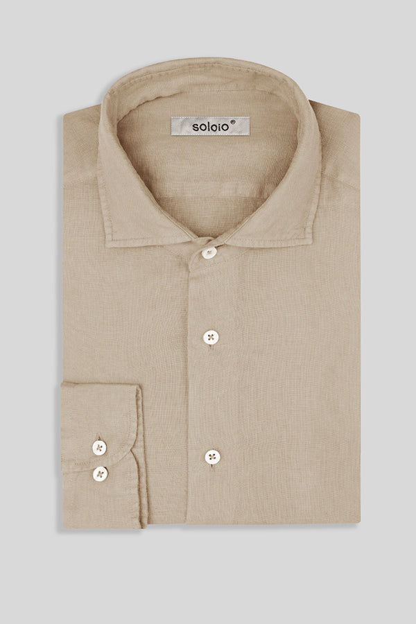 camisa básica de lino beige 