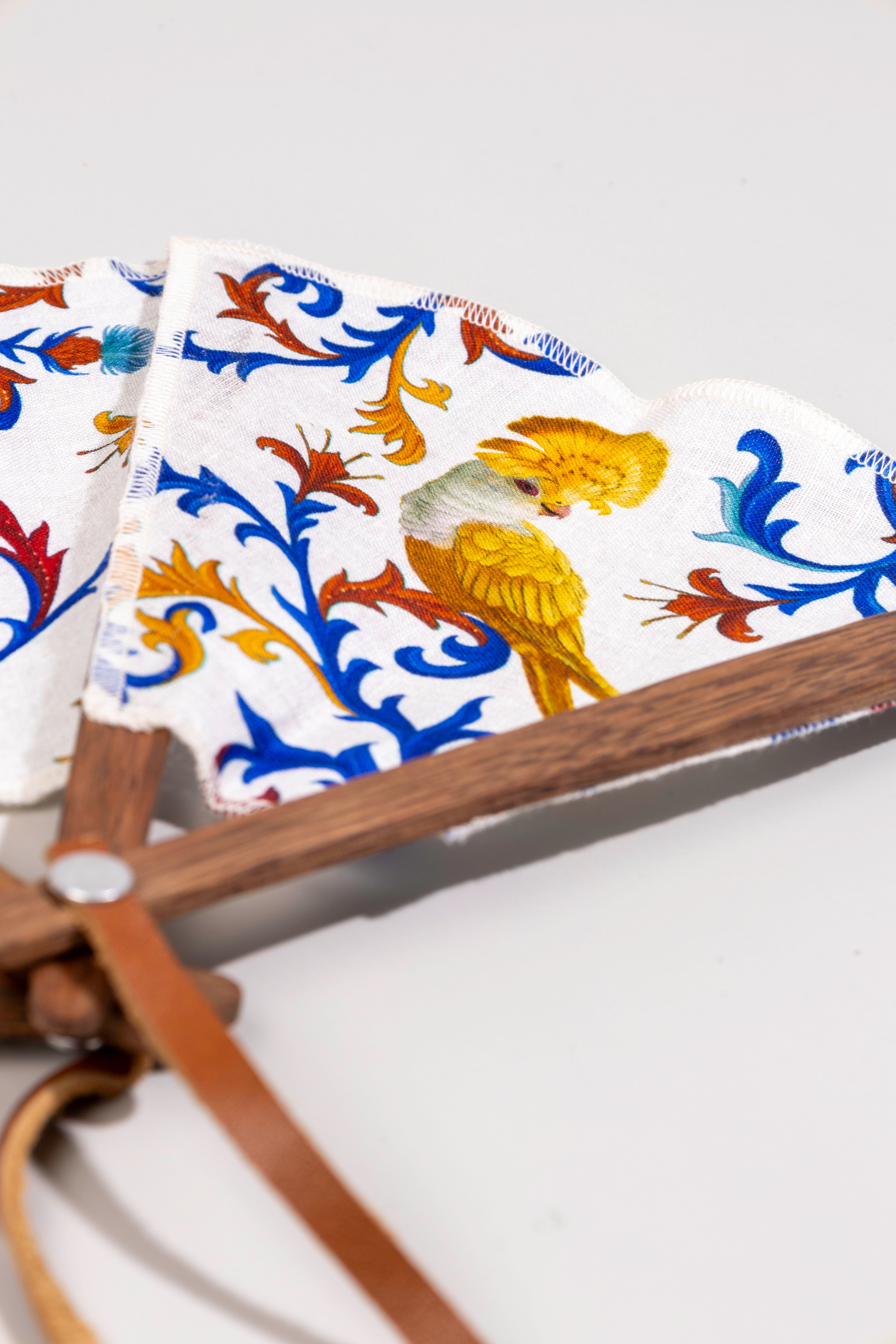 Women's linen chiron abanico