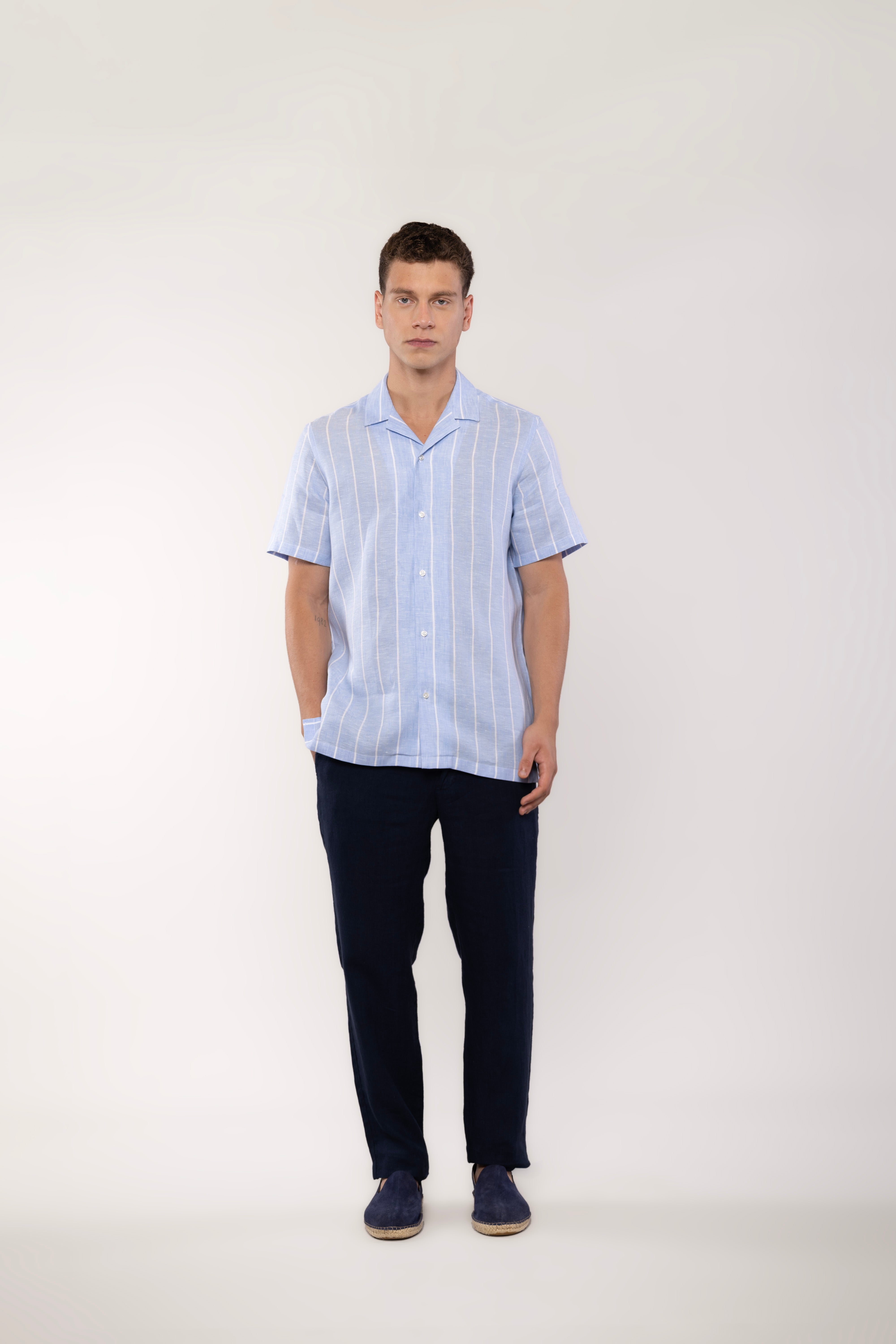 camisa lino lineas azul