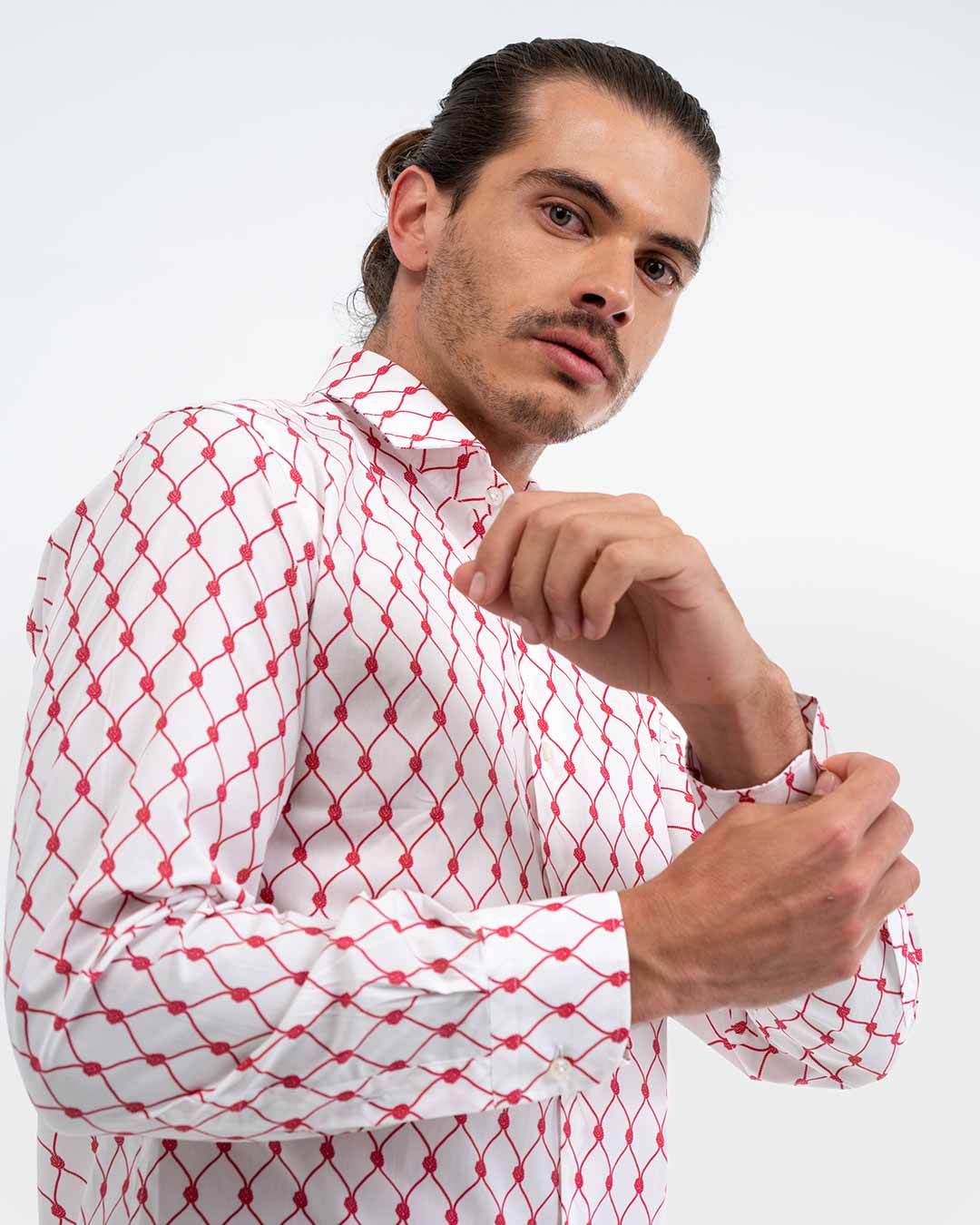 Camisa de algodón con cuerdas