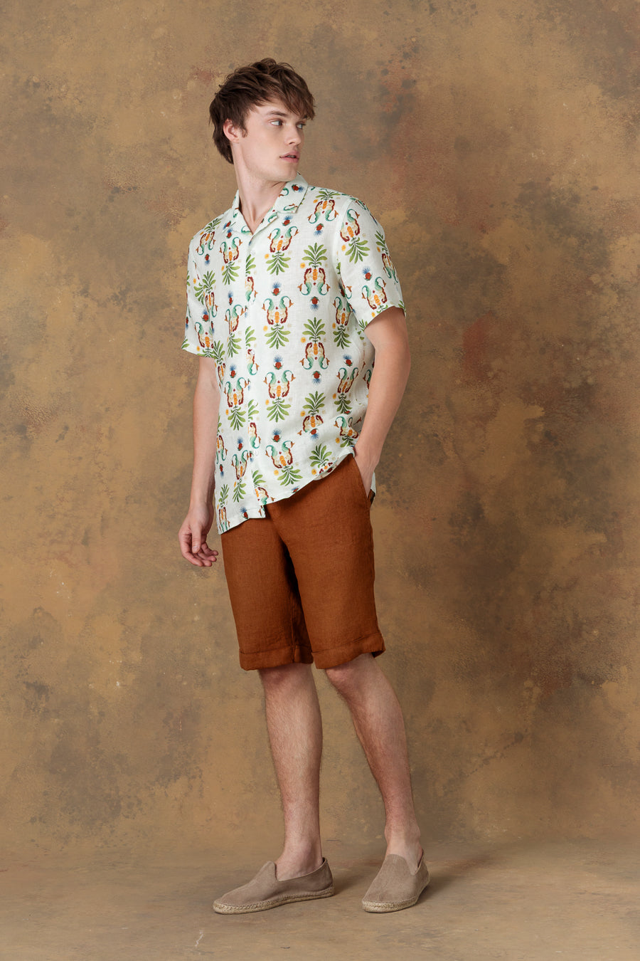 Camisa de lino bowling verde para hombre marea