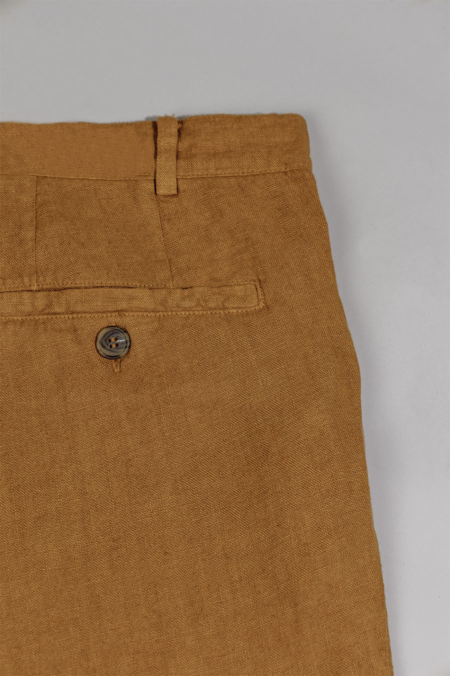 pantalón de lino miel básico para hombre