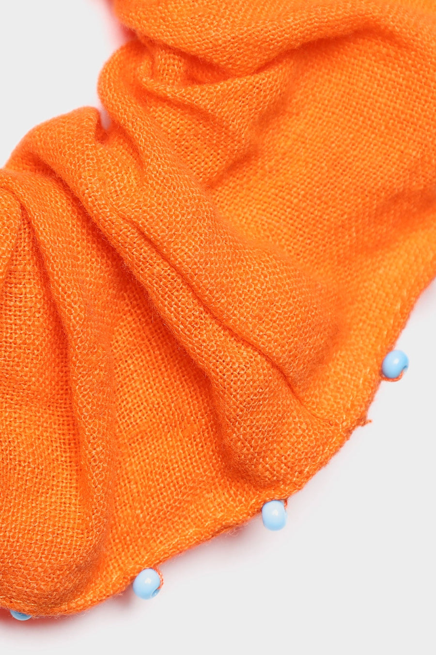 monochrome-scrunchies-basic-linen-pd-web