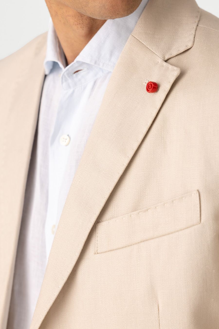 traje vittorio beige