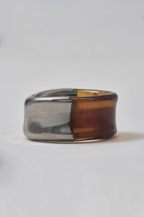 Anillo ámbar en vidrio y oro blanco