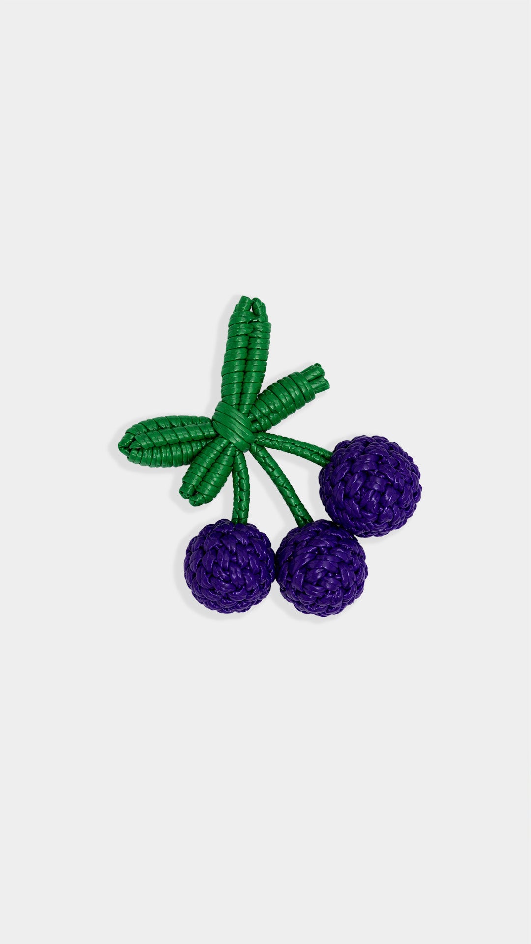 Iraca palm fish and cherries keychain "Cool Mom"